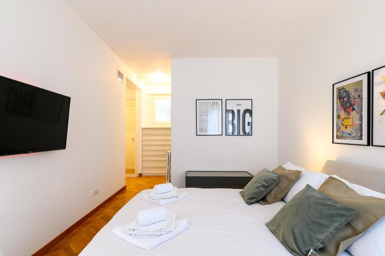 Peaceful Penthouse With Garage By Ndp Rent Daire Roma Dış mekan fotoğraf